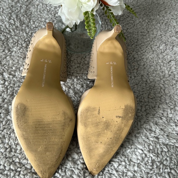 French Connection Studded Pumps 👠 - Picture 8 of 9
